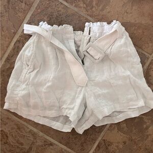 Vineyard Vines White  Linen Shorts with Belt